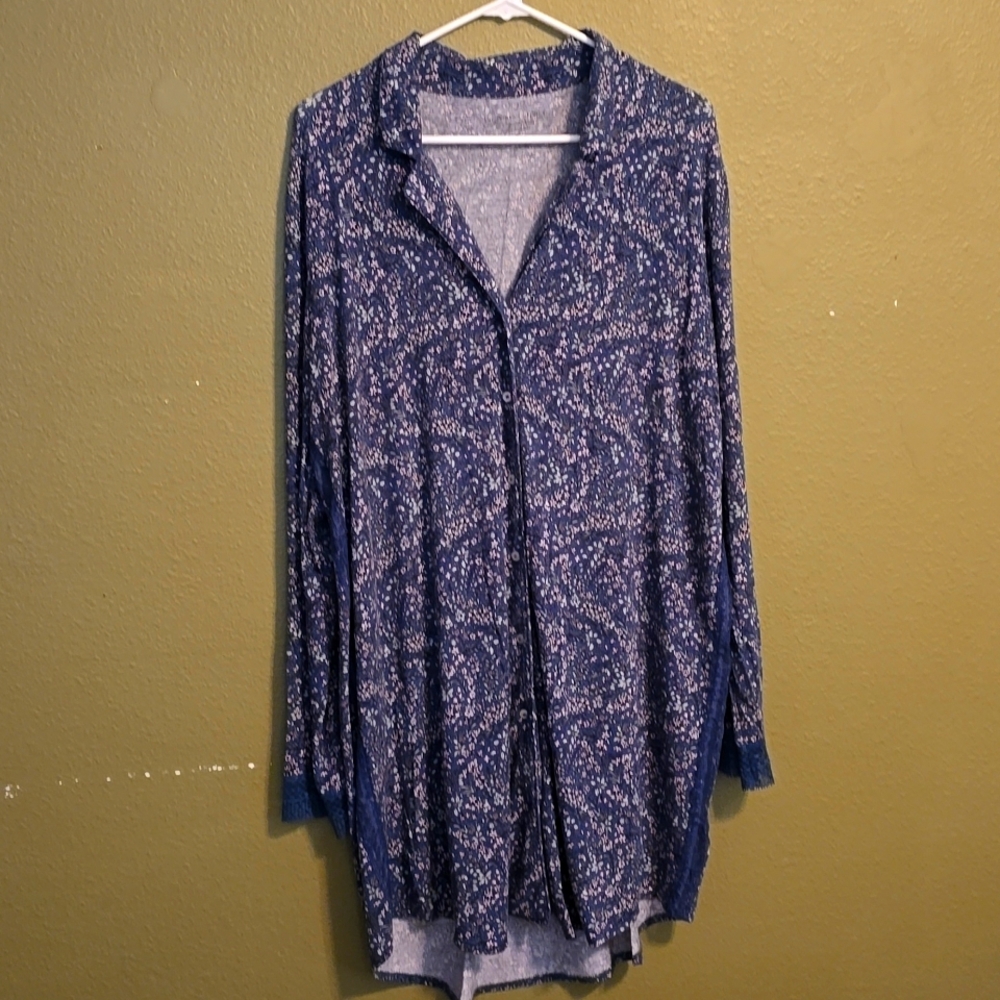 Victoria Secret Button Front, Long Sleeve Night Gown XL